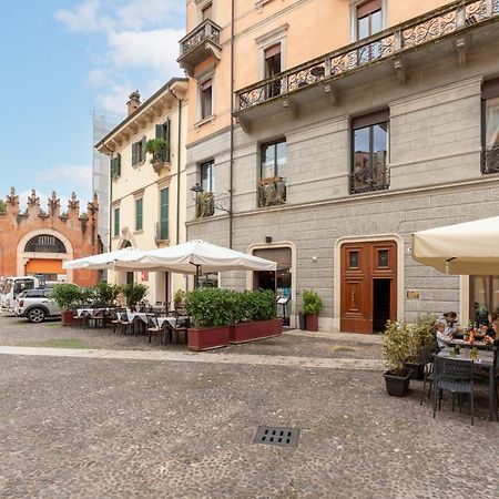 Palazzo Biasini By Postcardsfrom Hotell Verona Eksteriør bilde